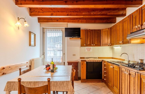 Taio Apartamento | Bonito apartamento para 3 personas con WIFI, TV, patio y mascotas permitida