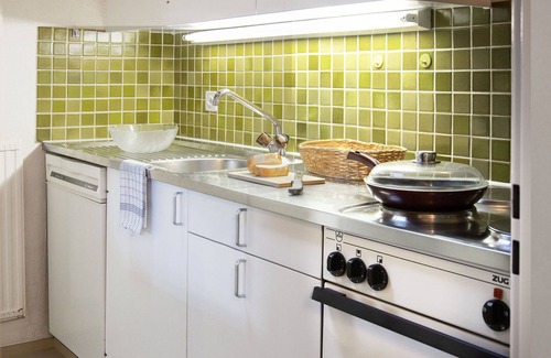 Falera Apartamento | Hermoso apartamento para 4 personas con WIFI, piscina, TV, balcón y vista panorámica