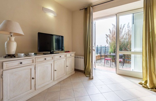 Fubine Apartamento | Acogedor apartamento para 4 personas con piscina, WIFI, TV, terraza y mascotas permitida