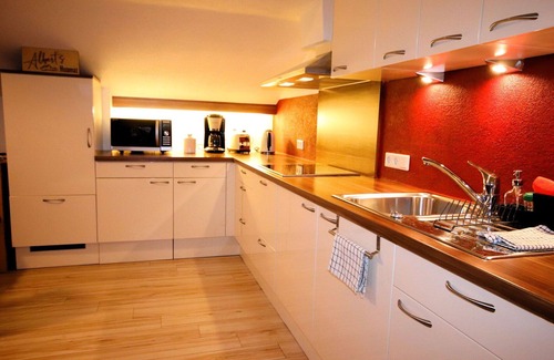 Landeck Apartamento | Bonito apartamento para 4 personas con WIFI, TV, balcón y mascotas permitida