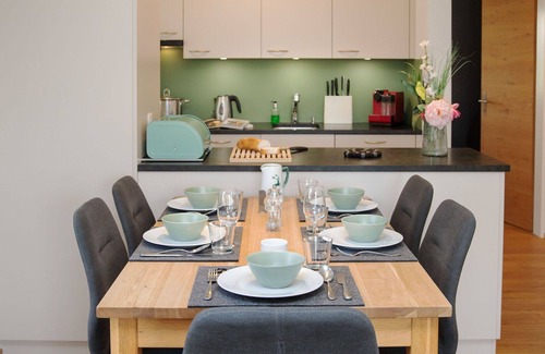 Falera Apartamento | Hermoso apartamento para 6 personas con WIFI, piscina, TV, balcón y vista panorámica