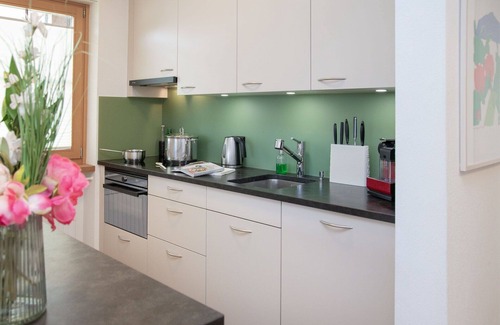 Falera Apartamento | Hermoso apartamento para 6 personas con WIFI, piscina, TV, balcón y vista panorámica