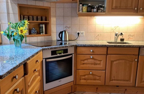 Maishofen Apartamento | Bonito apartamento para 5 personas con WIFI, TV, patio y mascotas permitida