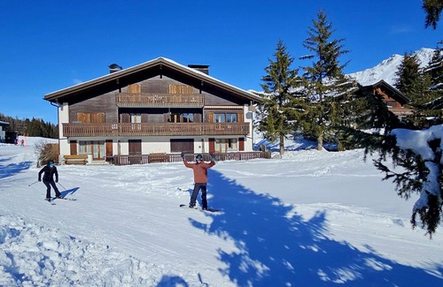 Valbella Apartamento | Bonito apartamento para 6 personas con TV y balcón