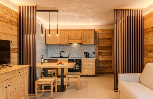 Giustino Apartamento | Acogedor apartamento para 6 personas con WIFI, TV y balcón