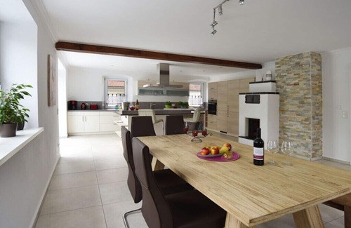 Himmelkron Apartamento | Lovely apartment in Himmelkron