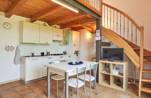 Dongo Casa | Hermoso apartamento en villa para 4 personas con A/C, WIFI, TV, patio y mascotas permitida