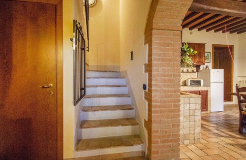 Poggiarello Villa | Apartamento en villa con WIFI, piscina, TV, terraza, mascotas permitida, cerca de San Gimignano
