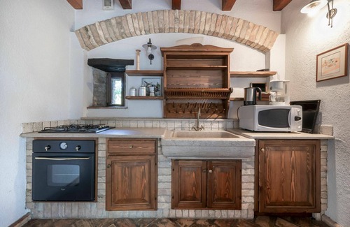 Povoletto Casa | Bonito apartamento en villa para 4 personas con WIFI, piscina, A/C, TV y terraza