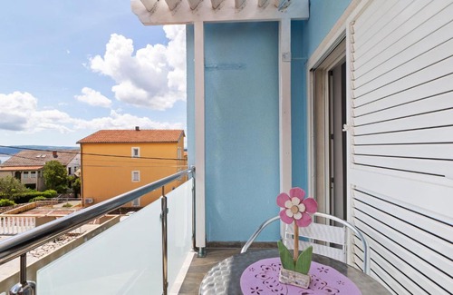 Jadranovo Apartamento | Lovely Apartment in Jadranovo near Town Center