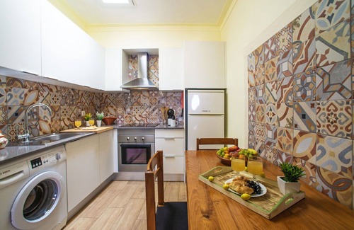 Mem Moniz Casa | Precioso apartamento en villa para 3 personas con piscina, A/C, WIFI, TV y terraza
