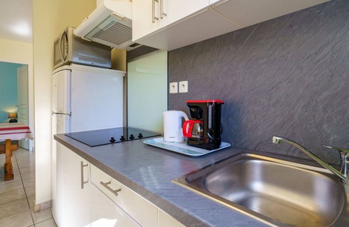 Guethary Casa | Acogedor apartamento en villa para 6 personas con piscina, WIFI, TV y terraza