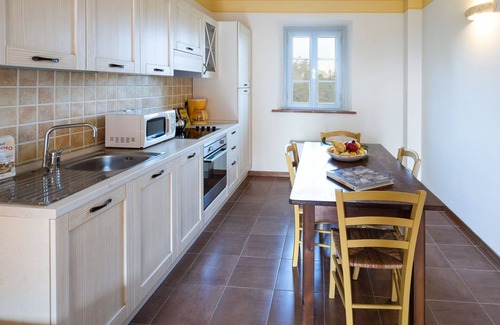 Larciano Casa | Precioso apartamento en villa para 4 personas con piscina, A/C, WIFI y TV