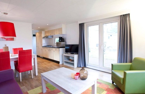 Schaarsbergen Casa | Precioso apartamento en villa para 4 personas con WIFI, piscina, TV y terraza