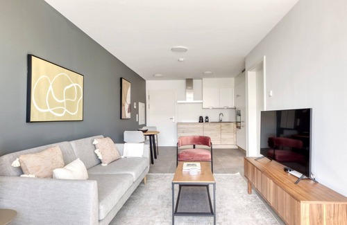 Bonnevoie Apartamento | Lovely Bonnevoie 1BR w/ Balcony & Elevator, by Blueground