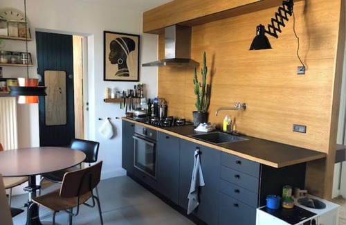 Copenhagen City Centre Apartamento | Lovely bright 3-bedroom with large balcony facing green courtyard