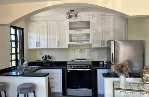 Cambita El Pueblecito Apartamento | Lovely 2-bedroom vacation APT1 in San Cristobal