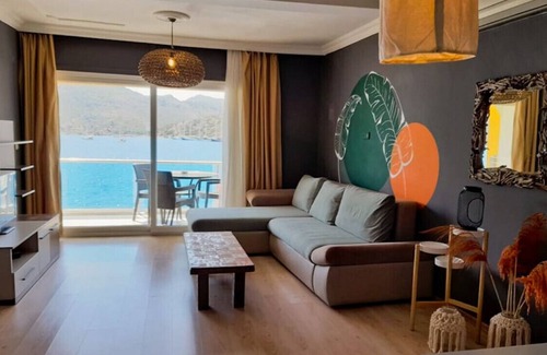 Mentese Apartamento | Lovely Flat with Sea View near Beach in Bozburun