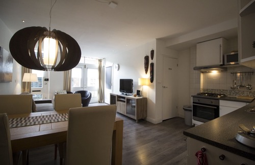 Haarlemmerbuurt Apartamento | Lovely Ground Fl. Apartamento en el histórico Canal House, Jordaan, Centre, Amsterdam