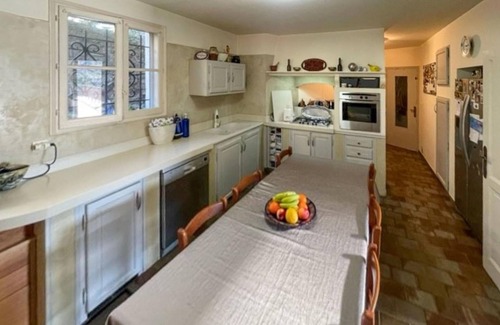 La Roque-sur-Pernes Casa | Lovely home in La Roque-sur-Pernes