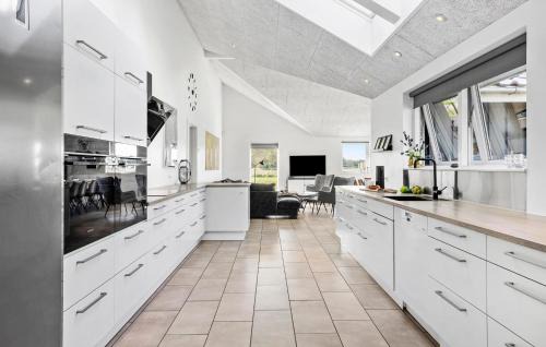 Reersø Casa | Lovely Home In Gørlev With Sauna