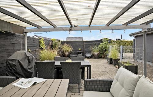 Hasmark Strand Casa | Lovely Home In Otterup With Wifi