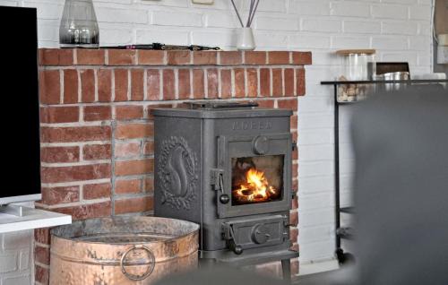 Hasmark Strand Casa | Lovely Home In Otterup With Wifi