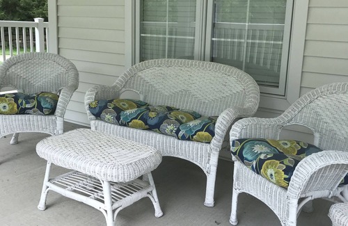 Jackson County Casa | Lovely home, peaceful country setting. Short drive to all KC area offers