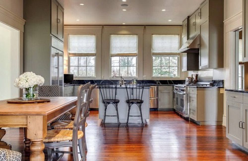 Glenview Casa | Casa de campo y cabañas con vistas al río, a 7 minutos del centro