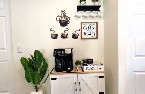 Sarasota Casa | Lovely House in Sarasota, close to UTC Mall, Nathan B Park, and Siesta Key Beach