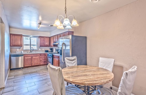 Rancho Oakey Casa | Encantadora casa - cerca de la avenida!