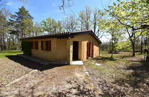 Daglan Casa | Encantadora casa y estudio independiente con piscina privada enclavada en el bosque