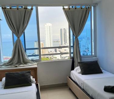 Cartagena District Apartamento | Lovely I bedroom with pool and views