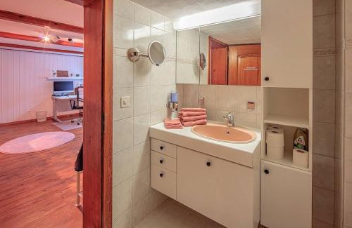 Brienz Apartamento | Lovely idyllic apartment close to the Lake