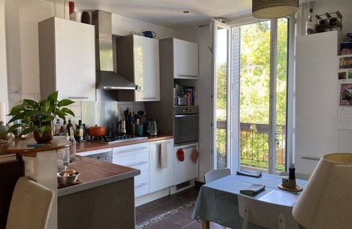 Bondy Casa | Preciosa pequeña casa con terraza y jardín A tan sólo 15 minutos de París