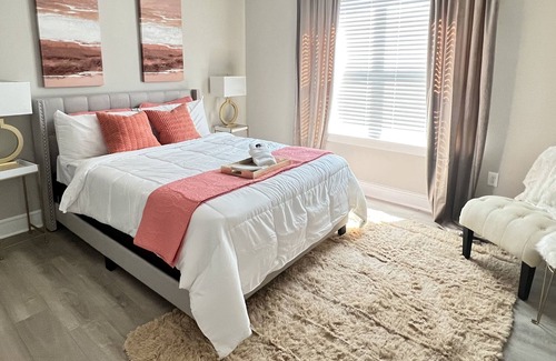 Addicks Apartamento | Lovely Luxurious 2BD/2BA Suite