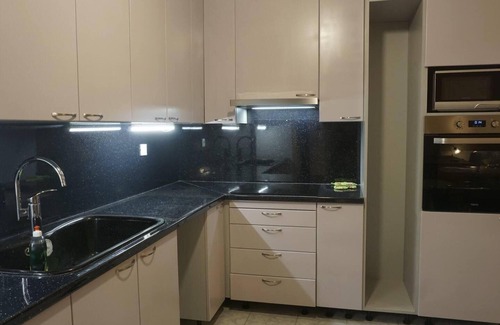 Patras Apartamento | Lovely Modern Studio in Romanos Patras, Greece