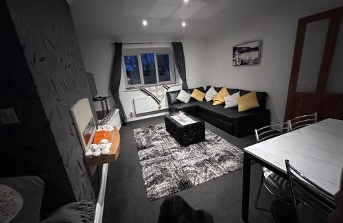 Sunderland Apartamento | Lovely One-Bedroom Condo With Indoor Fireplace