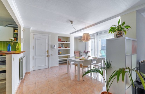 Ensanche Diputación Apartamento | Precioso ático en el centro de Alicante