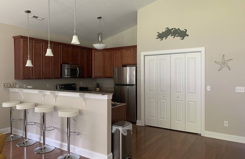 Hampstead Casa | Lovely property, Close to golf, beaches and attractions