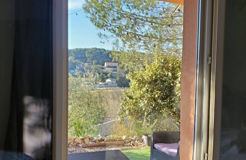 Beaucaire Cabaña | Lovely, quiet gîte in the hills of Provence