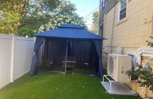 South Side Apartamento | Lovely spacious 2-bedroom apartment with AC in Mount Vernon