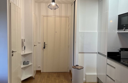 La Garenne-Colombes Apartamento | Lovely studio 5 minutes to Paris-La-Defense