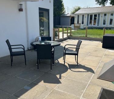 Poole Apartamento | Lovely studio annex in Lilliput