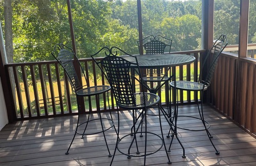 Douglasville Casa | Lovely Suite bedroom house in welcoming Douglasville with AC, WiFi monthly