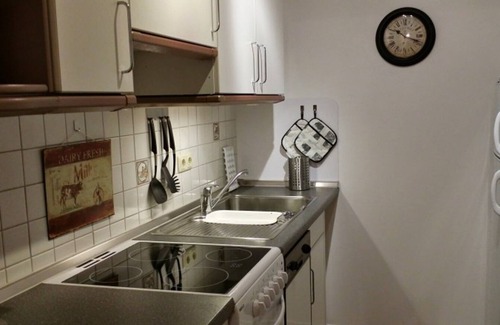 Feldafing Apartamento | Lovely, sunny, peaceful apartment close to Munich and next to Lake Starnberg
