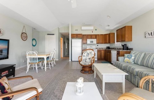 Wildwood Cabaña | Lovely Top Floor Ocean View condo awaits your presence !