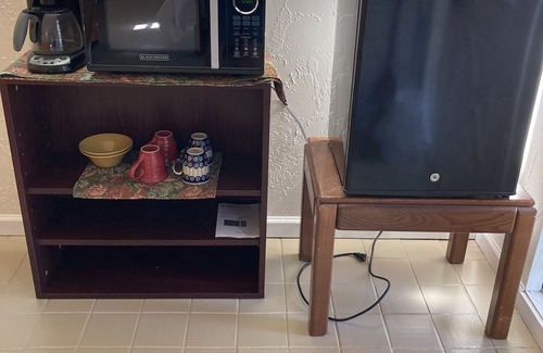 Central Oregon Apartamento | Lovely two-bedroom garden suite near Willamette River bike path