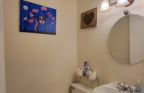 Lochearn Casa | "Charming 3-Bedroom Retreat in Gwynn Oak: Your Ideal Home in Baltimore Awaits!"
