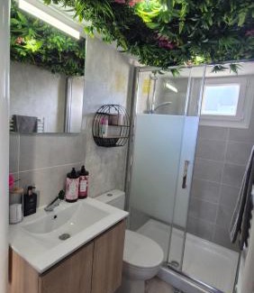 Lampaul-Plouarzel Apartamento | LoveRoom le moutik du bord de mer avec SPA et sauna parking gratuit